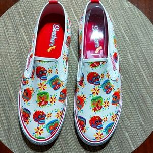 Skecher's women shoe